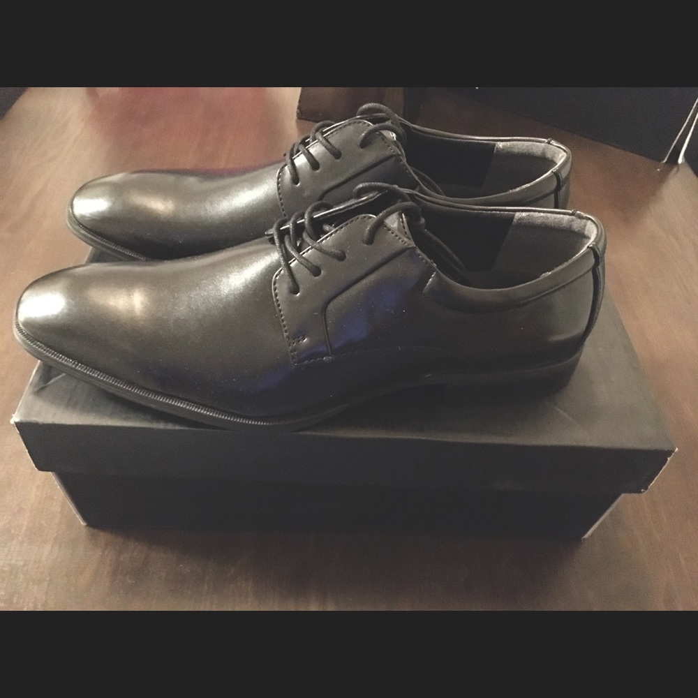 New Alfani Mens Dress shoe size 11